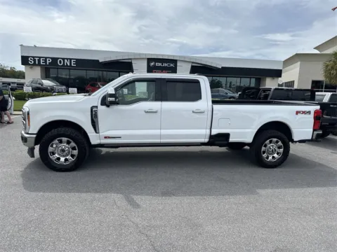 More photos of 2023 Ford F-350SD Lariat at Step One Cadillac Buick GMC Pensacola, FL