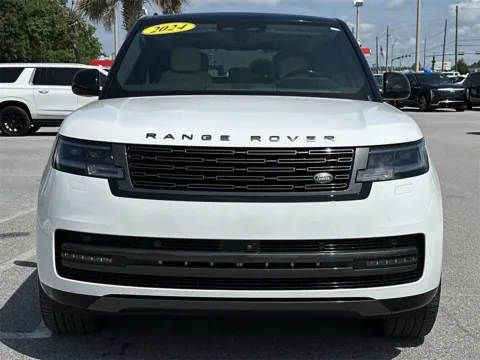More photos of 2024 Land Rover Range Rover SE at Step One Cadillac Buick GMC Pensacola, FL