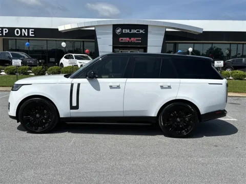 More photos of 2024 Land Rover Range Rover SE at Step One Cadillac Buick GMC Pensacola, FL