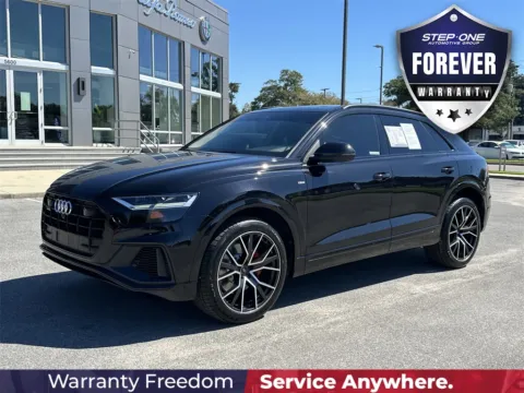 Black 2020 Audi Q8 55 Premium Plus for sale in Pensacola, FL