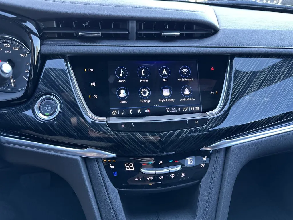 2025 Cadillac XT6 Premium Luxury - Photo 24