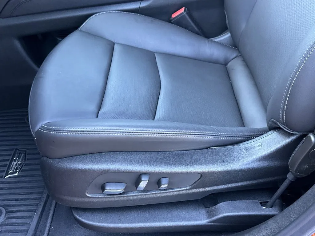2025 Cadillac XT6 Premium Luxury - Photo 12