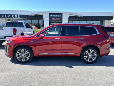 More photos of 2025 Cadillac XT6 Premium Luxury at Step One Cadillac Buick GMC Pensacola, FL