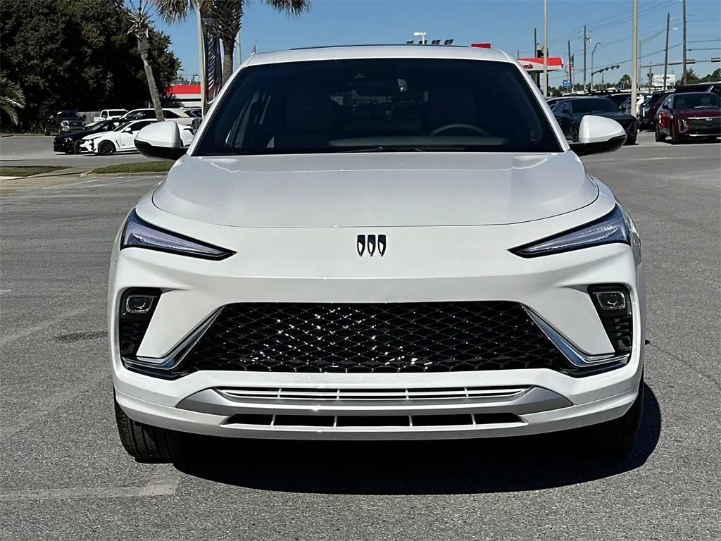 2026 Buick Envista Avenir photo 2