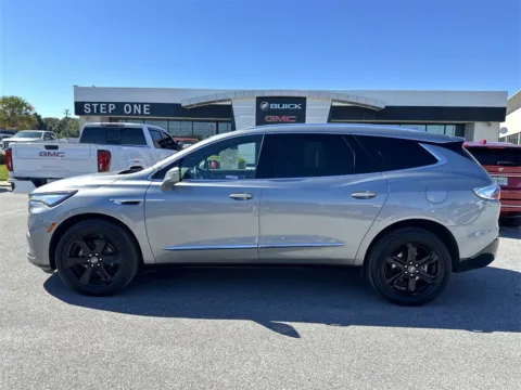 More photos of 2024 Buick Enclave Essence at Step One Cadillac Buick GMC Pensacola, FL