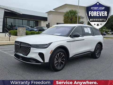 White 2025 Lincoln Nautilus Premiere for sale in Pensacola, FL