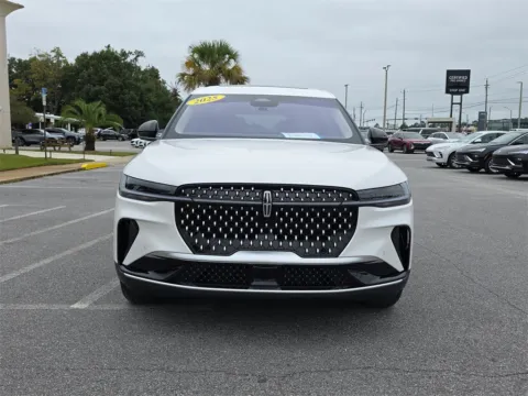 More photos of 2025 Lincoln Nautilus Premiere at Step One Cadillac Buick GMC Pensacola, FL