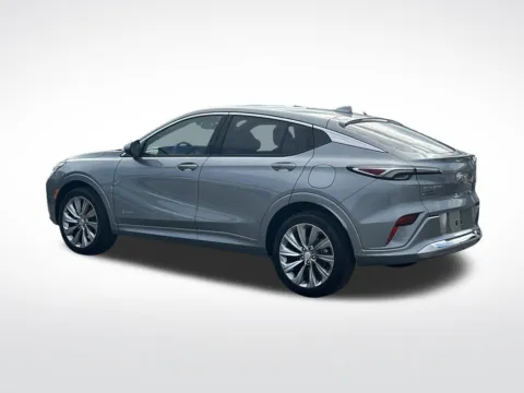 More photos of 2026 Buick Envista Avenir at Step One Cadillac Buick GMC Pensacola, FL