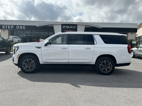 More photos of 2026 GMC Yukon XL Elevation at Step One Cadillac Buick GMC Pensacola, FL