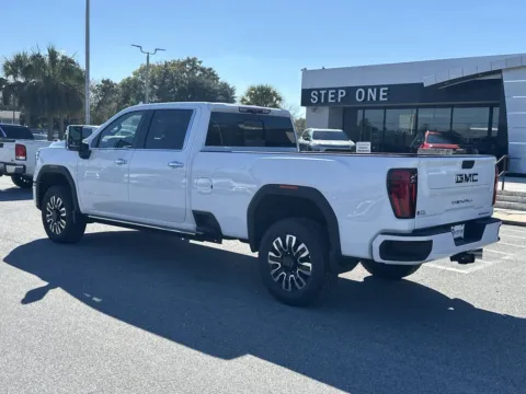 More photos of 2026 GMC Sierra 3500HD Denali Ultimate at Step One Cadillac Buick GMC Pensacola, FL