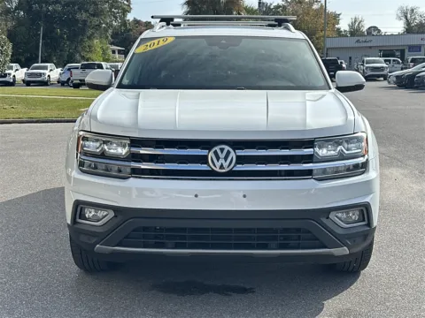 More photos of 2019 Volkswagen Atlas SEL at Step One Cadillac Buick GMC Pensacola, FL