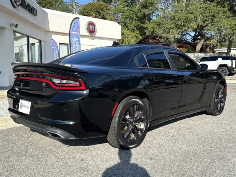More photos of 2021 Dodge Charger SXT at Step One CDJR Fiat Crestview, FL