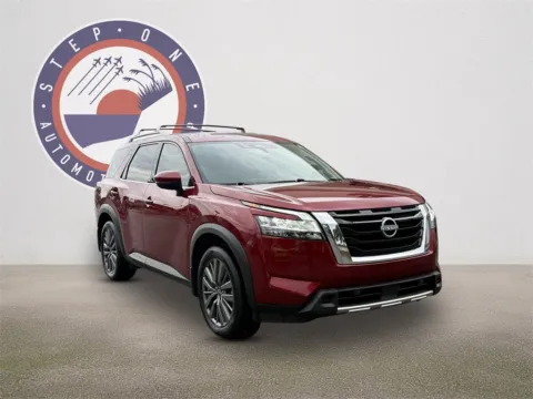 Photos of 2024 Nissan Pathfinder SL for sale in Crestview, FL at Step One CDJR Fiat Crestview