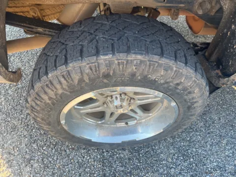 More photos of 2017 Chevrolet Silverado 1500 LT at Step One CDJR Fiat Crestview, FL