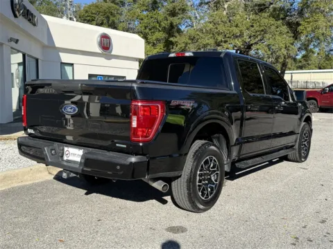More photos of 2022 Ford F-150 XLT at Step One CDJR Fiat Crestview, FL