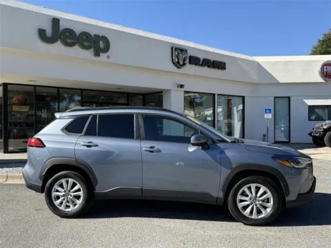 More photos of 2023 Toyota Corolla Cross LE at Step One CDJR Fiat Crestview, FL