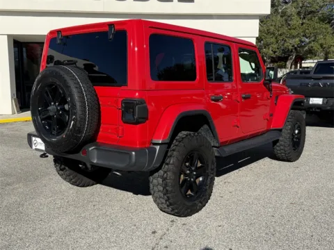 More photos of 2021 Jeep Wrangler Unlimited Sahara Altitude at Step One CDJR Fiat Crestview, FL