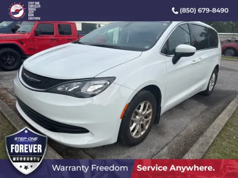White 2020 Chrysler Voyager LX for sale in Crestview, FL