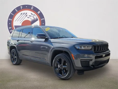 Photos of 2021 Jeep Grand Cherokee L Altitude for sale in Crestview, FL at Step One CDJR Fiat Crestview
