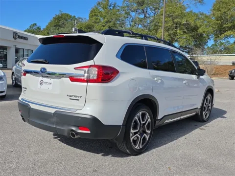 More photos of 2024 Subaru Ascent Limited at Step One CDJR Fiat Crestview, FL
