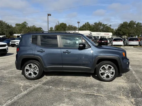 More photos of 2022 Jeep Renegade Limited at Step One CDJR Fiat Crestview, FL