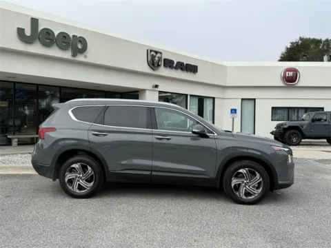 More photos of 2023 Hyundai Santa Fe SEL at Step One CDJR Fiat Crestview, FL