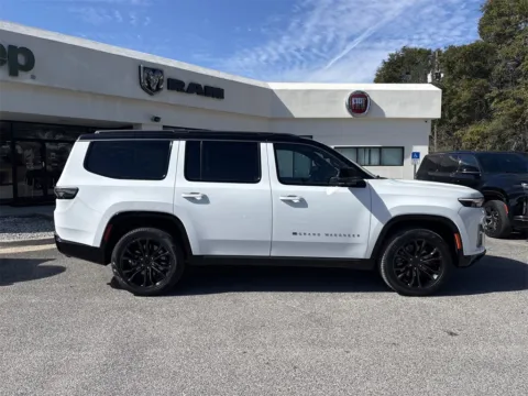 More photos of 2026 Jeep Grand Wagoneer Summit at Step One CDJR Fiat Crestview, FL
