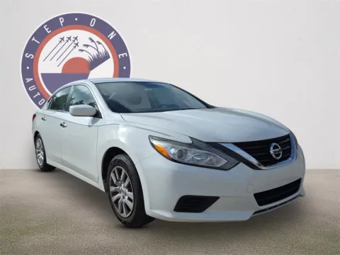 White 2018 Nissan Altima 2.5 S for sale in Crestview, FL