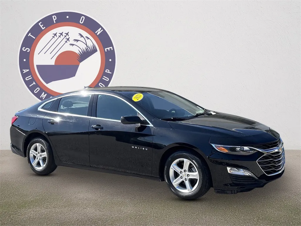 Black 2023 Chevrolet Malibu LT for sale in Crestview, FL