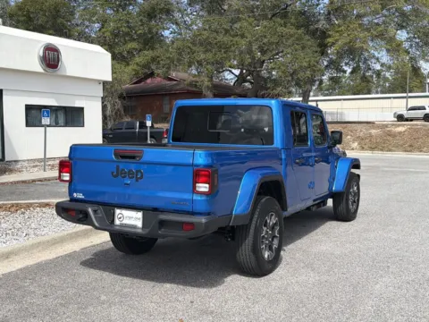 More photos of 2026 Jeep Gladiator Sahara at Step One CDJR Fiat Crestview, FL