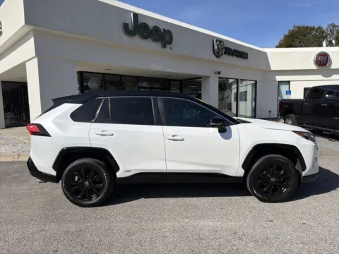 More photos of 2023 Toyota RAV4 Hybrid XSE at Step One CDJR Fiat Crestview, FL