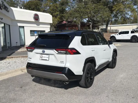 More photos of 2023 Toyota RAV4 Hybrid XSE at Step One CDJR Fiat Crestview, FL