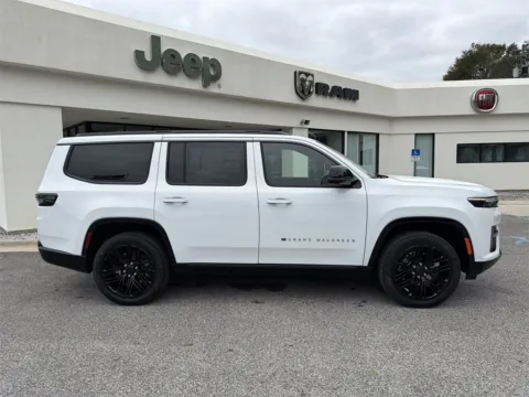 More photos of 2026 Jeep Grand Wagoneer Limited at Step One CDJR Fiat Crestview, FL