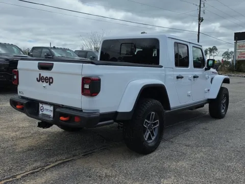 More photos of 2026 Jeep Gladiator Mojave at Step One CDJR Fiat Crestview, FL