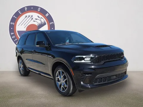 Photos of 2026 Dodge Durango GT Plus HEMI V8 for sale in Crestview, FL at Step One CDJR Fiat Crestview