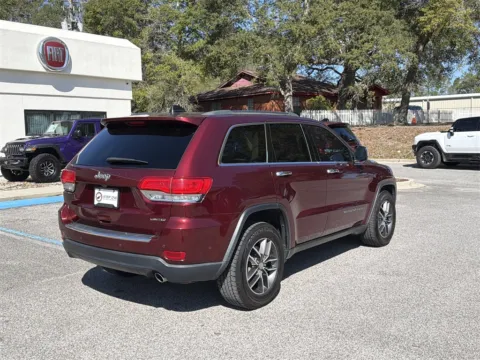 More photos of 2018 Jeep Grand Cherokee Limited at Step One CDJR Fiat Crestview, FL