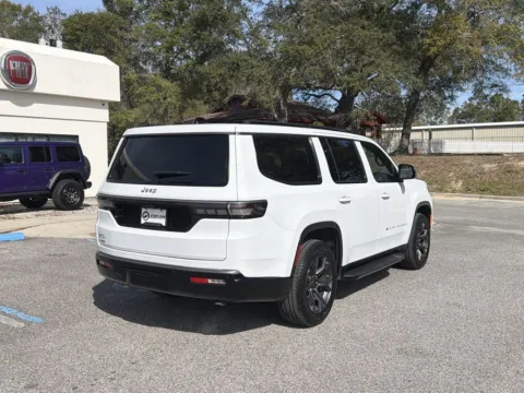 More photos of 2026 Jeep Grand Wagoneer Limited at Step One CDJR Fiat Crestview, FL