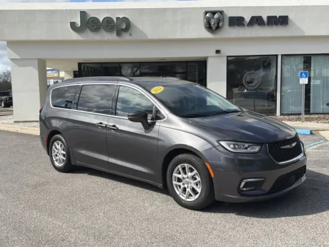 Gray 2022 Chrysler Pacifica Touring L for sale in Crestview, FL