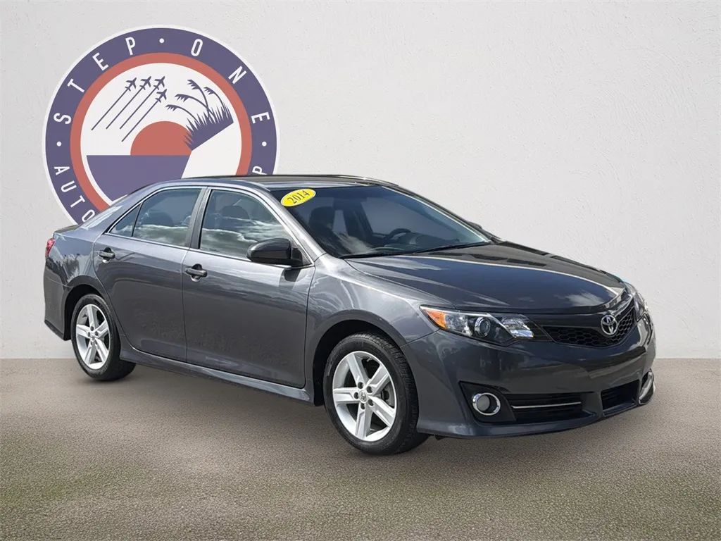 2014 Toyota Camry SE for sale in Crestview, FL