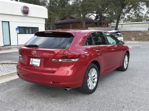 More photos of 2014 Toyota Venza XLE at Step One CDJR Fiat Crestview, FL