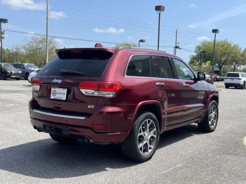 More photos of 2019 Jeep Grand Cherokee Overland at Step One CDJR Fiat Crestview, FL