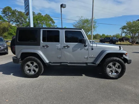 More photos of 2017 Jeep Wrangler Unlimited Sahara at Step One CDJR Fiat Crestview, FL