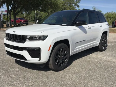 Photos of 2026 Jeep Grand Cherokee Summit for sale in Crestview, FL at Step One CDJR Fiat Crestview