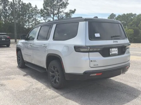 More photos of 2026 Jeep Grand Wagoneer Upland at Step One CDJR Fiat Crestview, FL