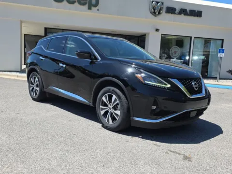 Photos of 2024 Nissan Murano SV for sale in Crestview, FL at Step One CDJR Fiat Crestview