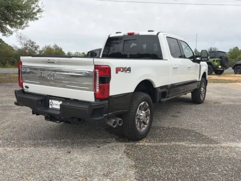 More photos of 2025 Ford F-250SD King Ranch at Step One CDJR Fiat Crestview, FL