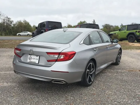 More photos of 2018 Honda Accord Sport at Step One CDJR Fiat Crestview, FL