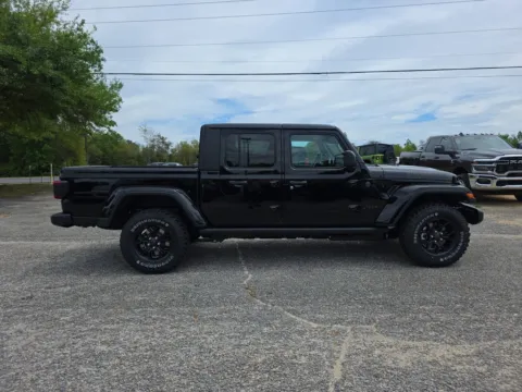 More photos of 2026 Jeep Gladiator Willys at Step One CDJR Fiat Crestview, FL