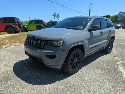 Photos of 2021 Jeep Grand Cherokee Laredo X for sale in Crestview, FL at Step One CDJR Fiat Crestview