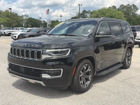 Photos of 2024 Jeep Wagoneer Series III for sale in Crestview, FL at Step One CDJR Fiat Crestview